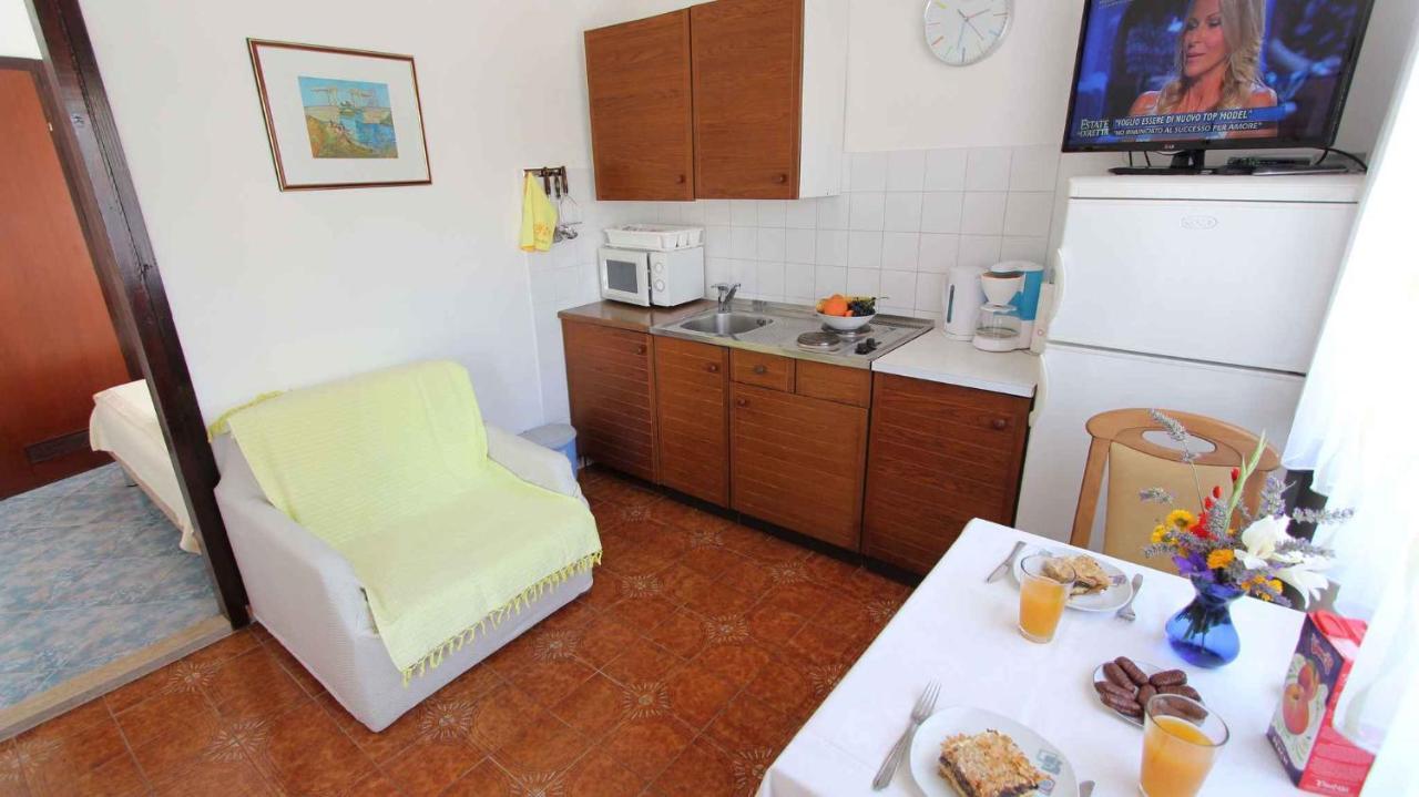 Studio in Vantacici/Insel Krk 14419 Exterior foto